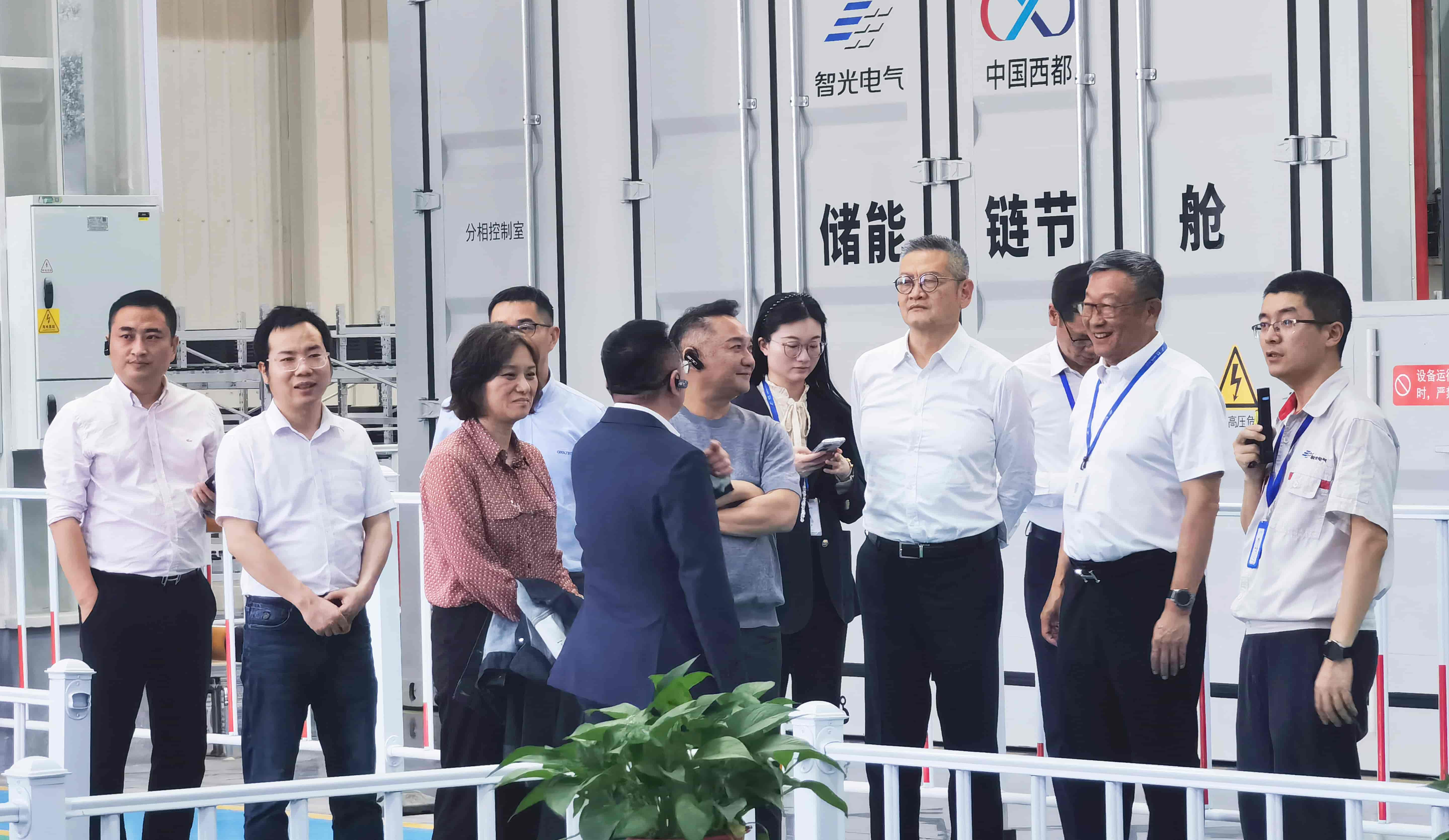欢迎科泰电源、Standard Renewables等领导一行来访金年会官网入口电气，共探海外新征程